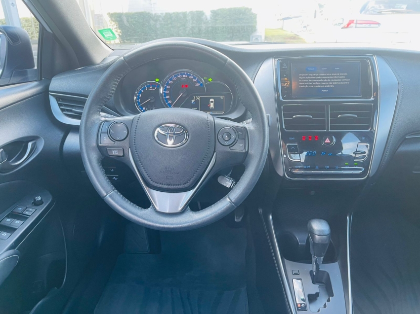 yaris xs connect 1.5 - oportunidade9