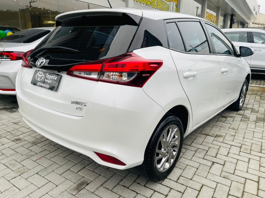 yaris xs connect 1.5 - oportunidade3