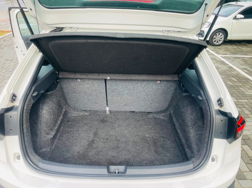 volkswagen nivus 1.0 200 tsi total flex highline automatico 2.0 5p 202312