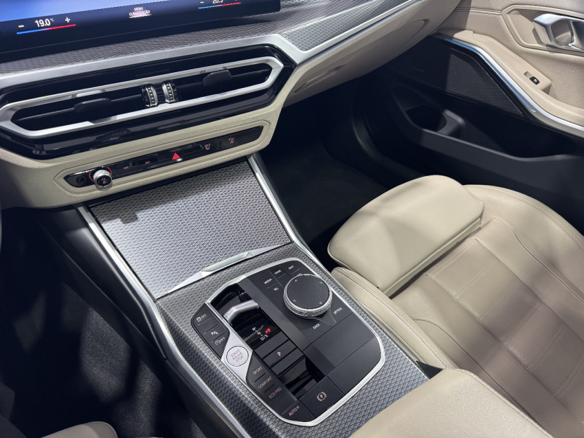 bmw 320 ia sport flex 2.015