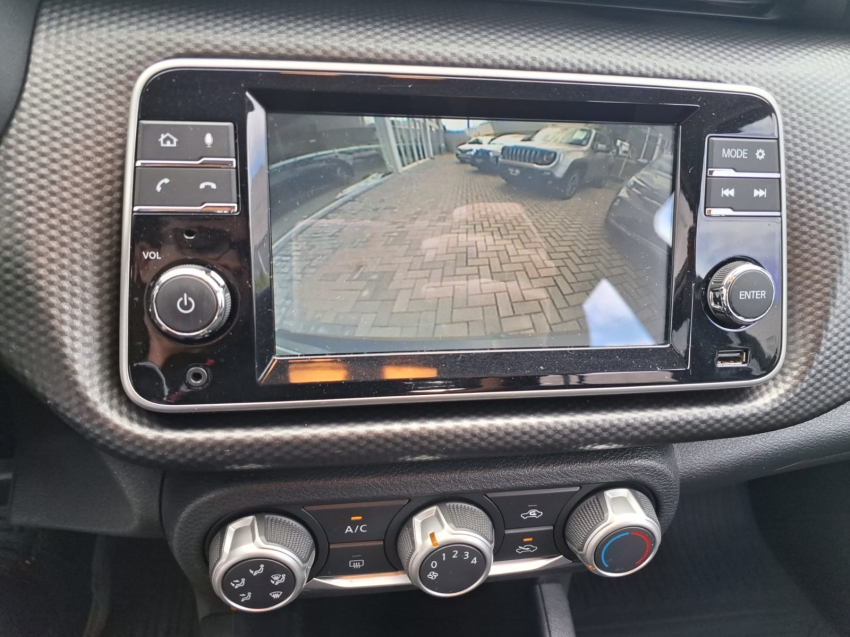 nissan kicks 1.6 sv - automatica12