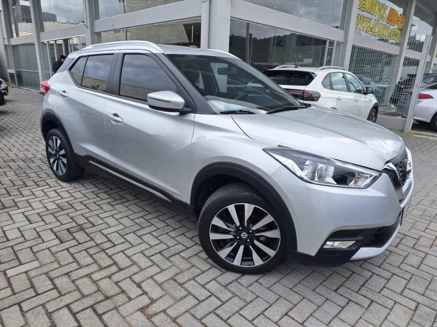 nissan kicks 1.6 sv - automatica5