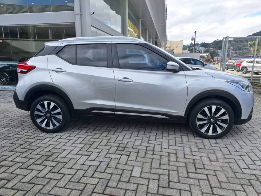 nissan kicks 1.6 sv - automatica4