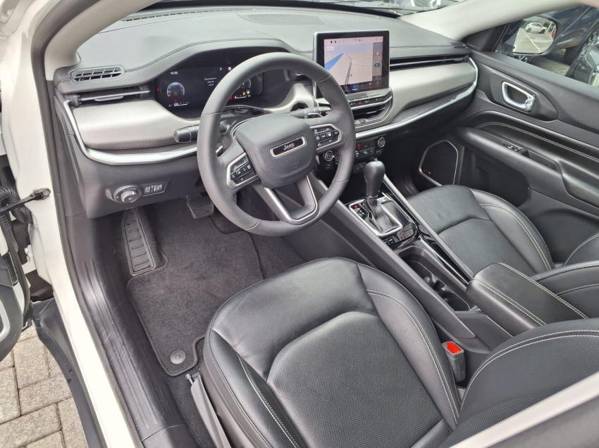 jeep compass 1.3 t270 turbo flex longitude at6 5p automatico 202514