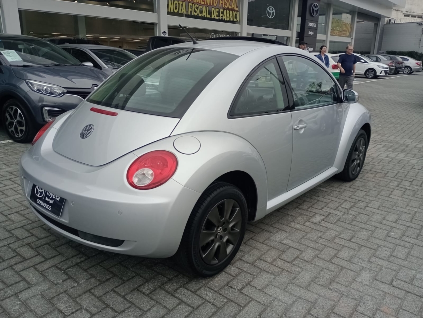 new beetle 2.0 - km baixa5