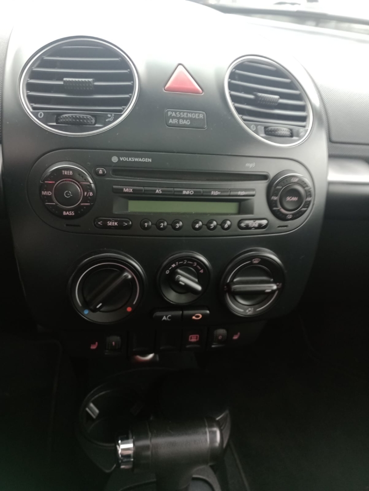new beetle 2.0 - km baixa11