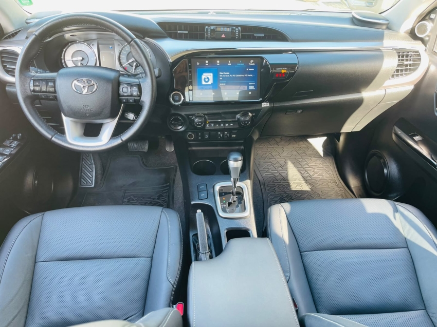 toyota hilux 2.8 d-4d turbo diesel cd srx plus 4x4 automatico 5p 20256