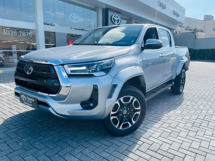 toyota hilux 2.8 d-4d turbo diesel cd srx plus 4x4 automatico 5p 20250
