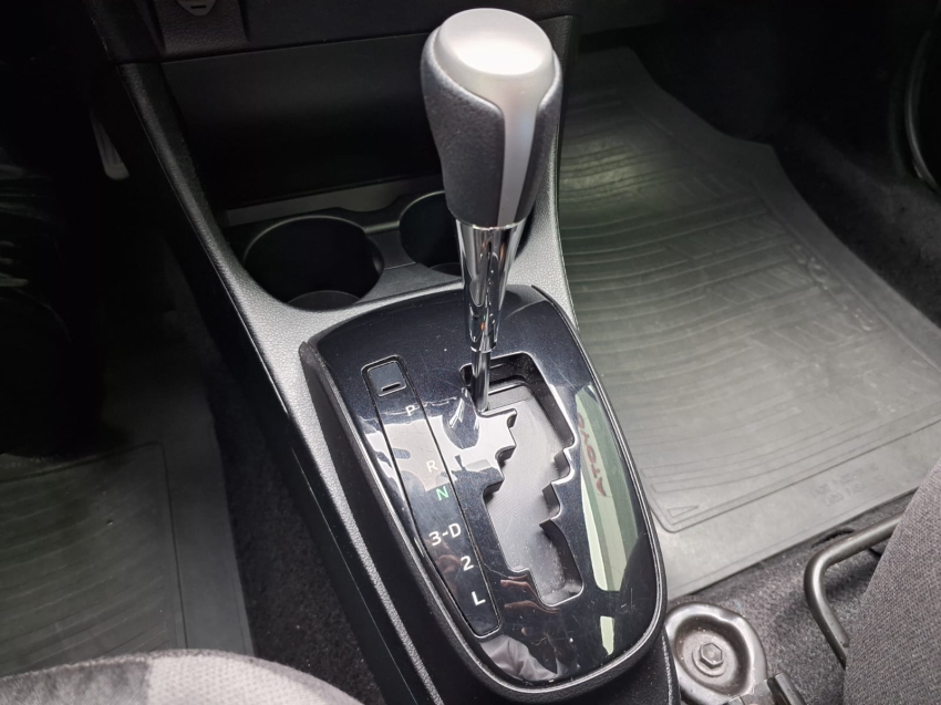 toyota etios 1.5 flex automatico 201815