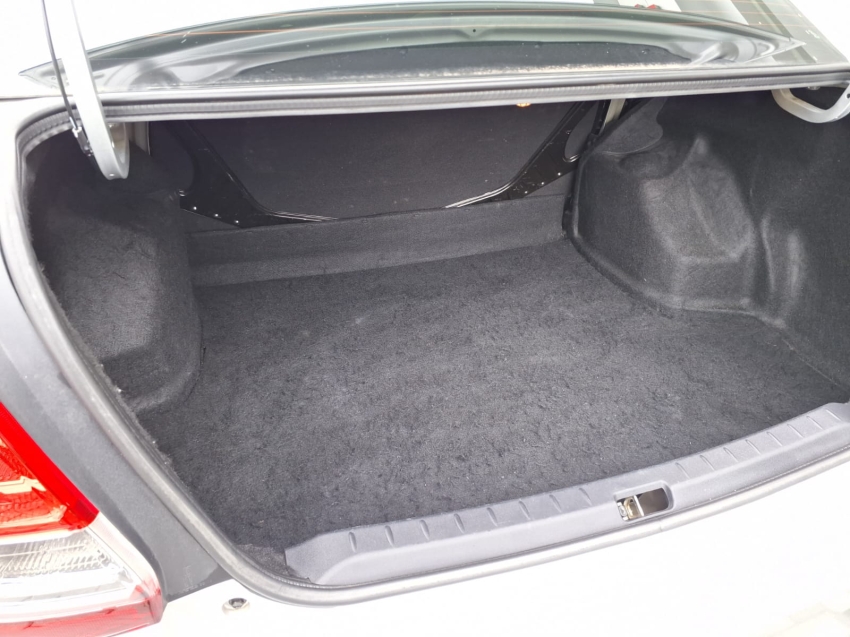 toyota etios 1.5 flex automatico 201813