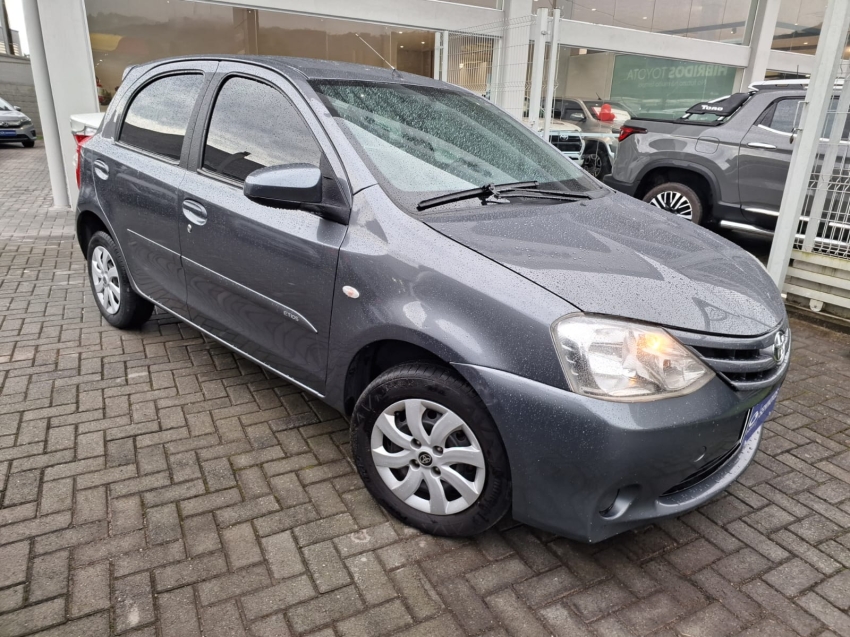 toyota etios 1.3 flex 20144