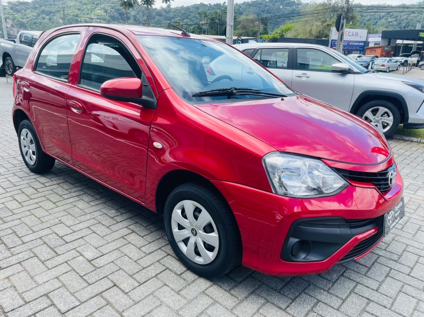 toyota etios 1.3 flex 20184