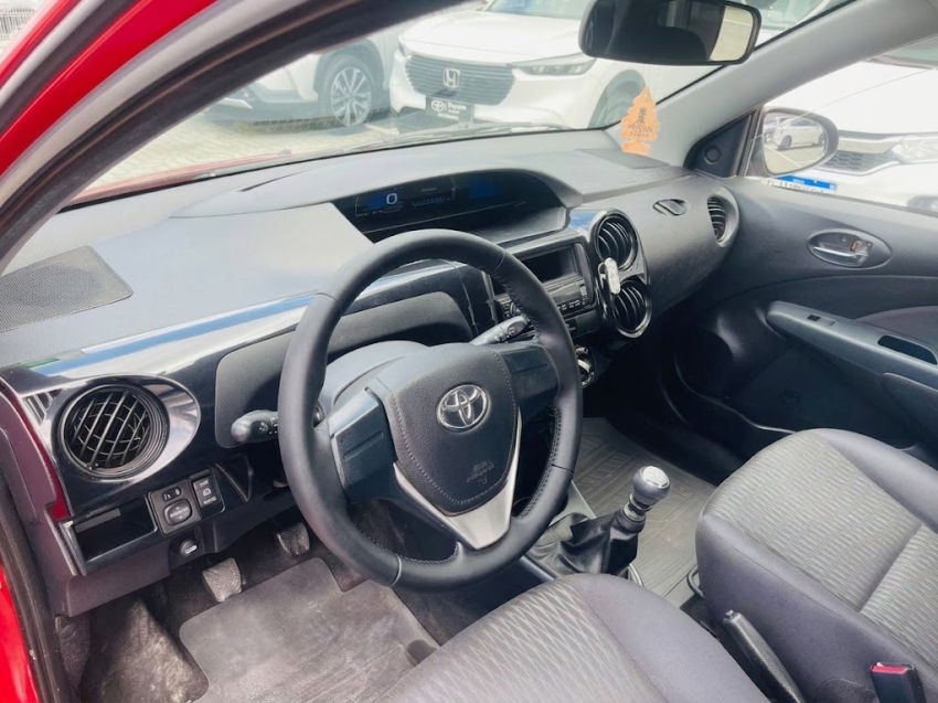 toyota etios 1.3 flex 20188