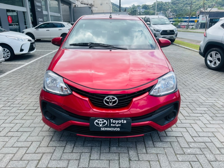 toyota etios 1.3 flex 20185