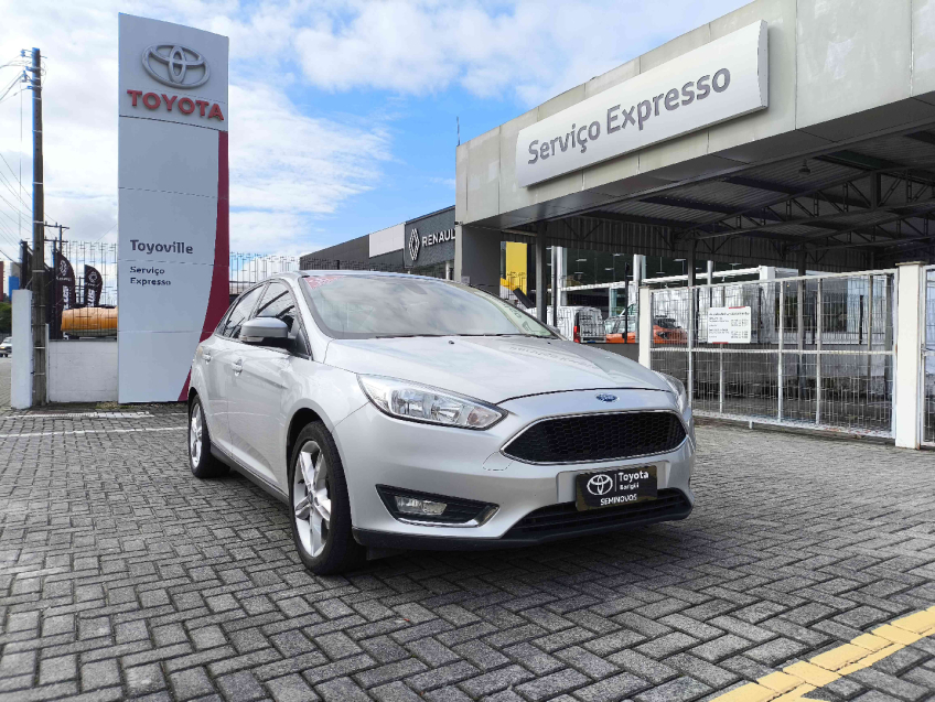 ford focus 2.0 se sedan 16v flex 4p powershift 2016