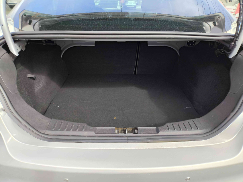 ford focus 2.0 se sedan 16v flex 4p powershift 2016