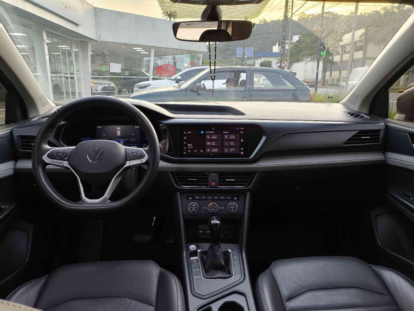 volkswagen taos 1.4 250 tsi total flex comfortline automatico 4p 2022