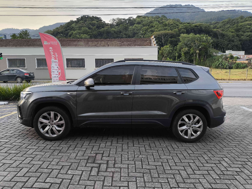 volkswagen taos 1.4 250 tsi total flex comfortline automatico 4p 2022