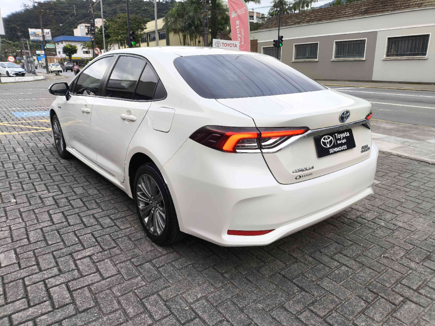toyota corolla 1.8 vvt-i hybrid flex altis cvt 4p automatico 2021