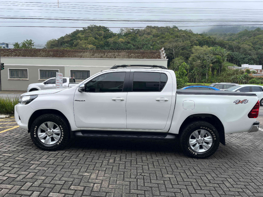 toyota hilux 2.8 srv 4x4 cd 16v diesel 4p automatico 2018