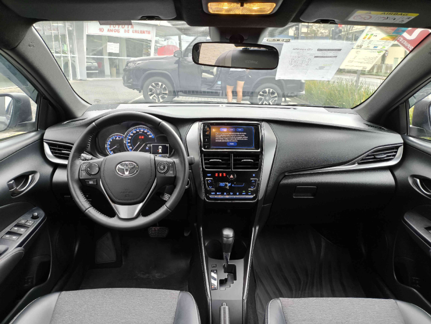 toyota yaris 1.5 16v flex sedan xs multidrive 4p automatico 2024