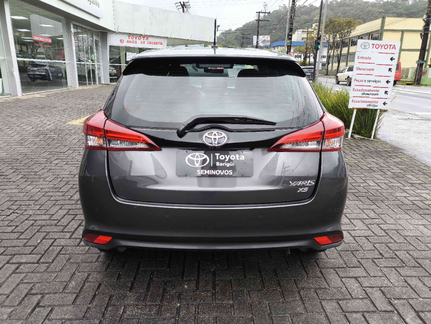 toyota yaris 1.5 16v flex sedan xs multidrive 4p automatico 2024
