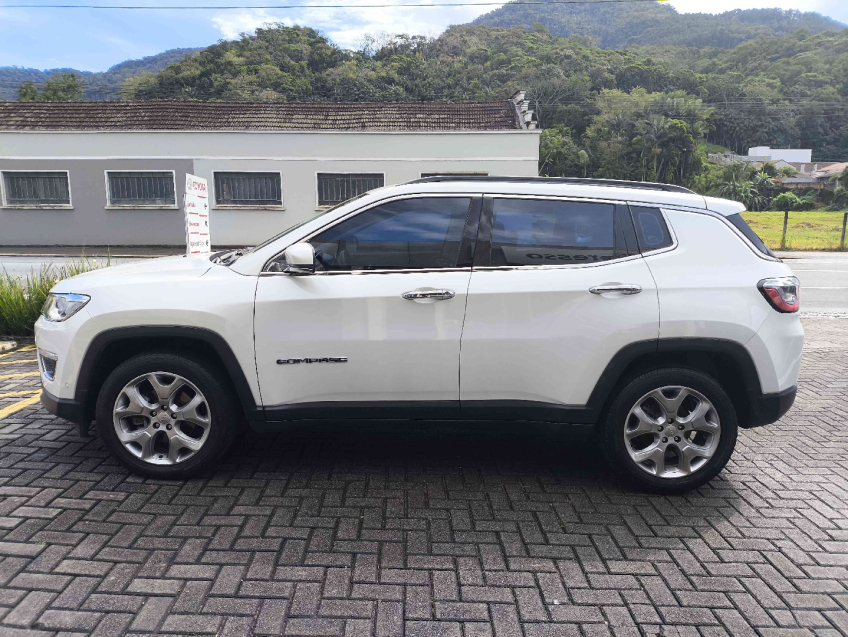 jeep compass 2.0 16v flex longitude automatico 4p 2021