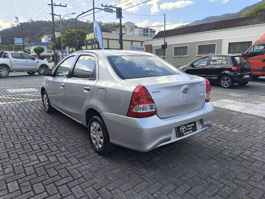 toyota etios 1.5 xs 16v flex 4p manual 20184