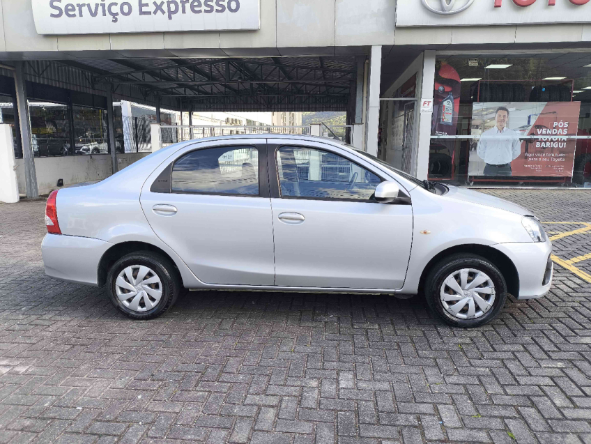 toyota etios 1.5 xs 16v flex 4p manual 20187