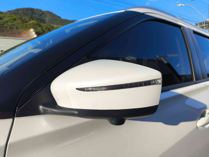 nissan kicks 1.6 16v flexstart exclusive xtronic flex 4p automatico 20249