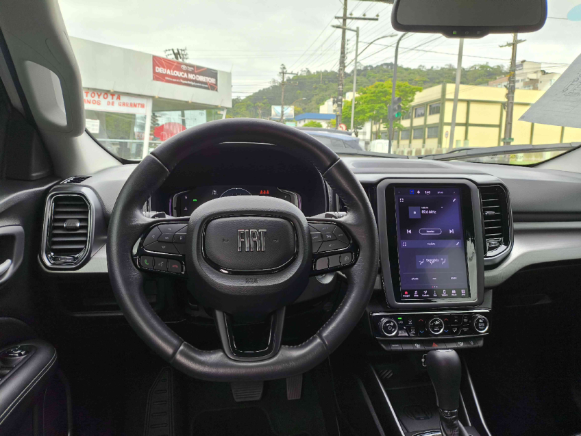 fiat toro 1.3 turbo 270 flex volcano at6 4p automatico 202312