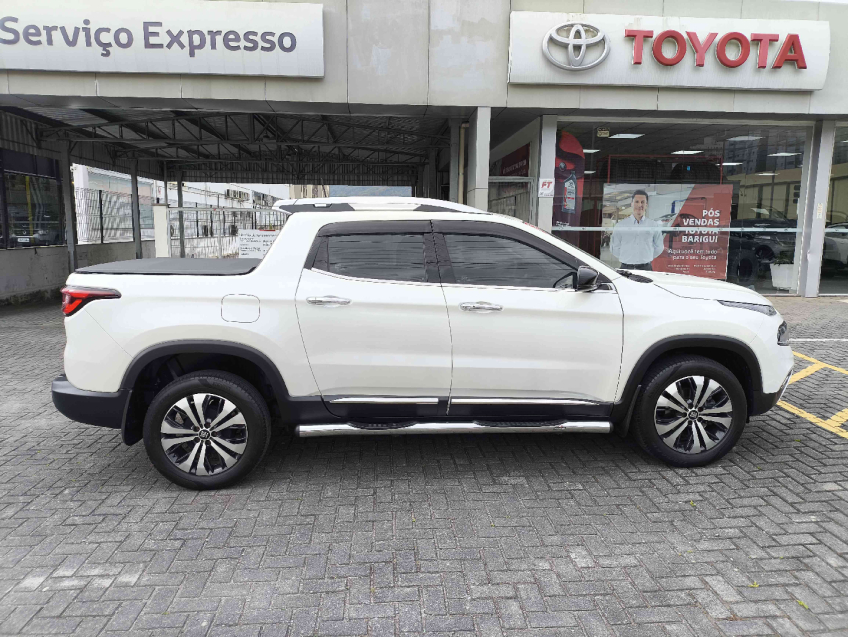 fiat toro 1.3 turbo 270 flex volcano at6 4p automatico 20237