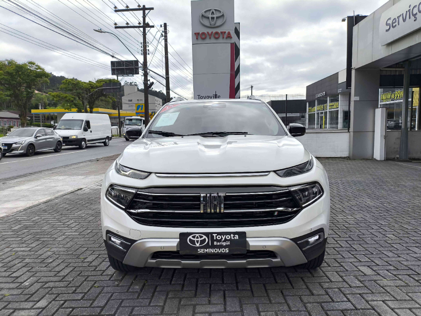 fiat toro 1.3 turbo 270 flex volcano at6 4p automatico 20231
