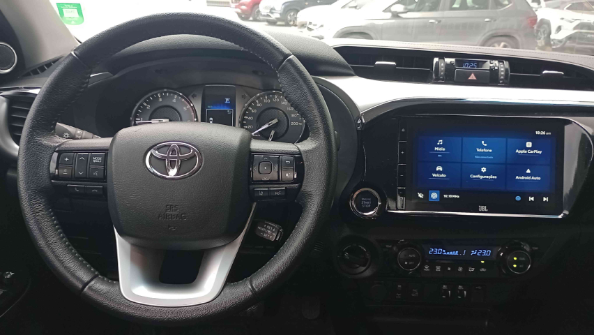 toyota hilux 2.8 d-4d turbo diesel cd srx 4x4 automatico 4p 202413