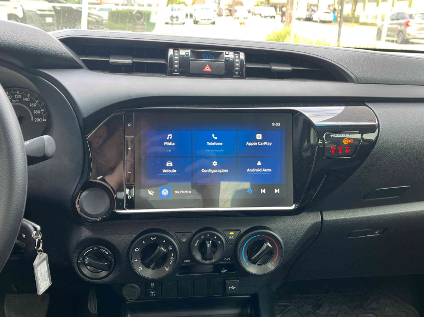 toyota hilux 2.8 d-4d turbo diesel cd power pack 4x4 automatico 4p 202412