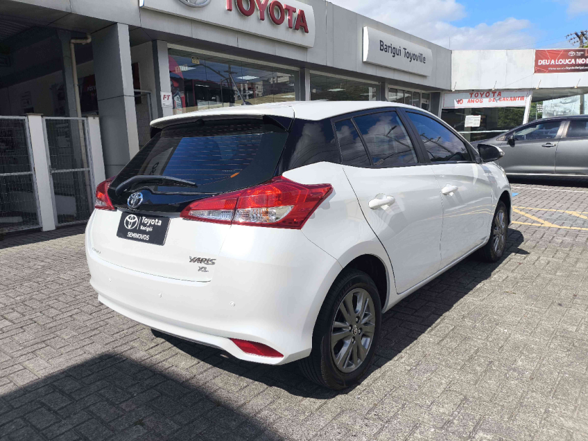 toyota yaris 1.5 16v flex sedan xl plus connect multidrive 4p automatico 20226