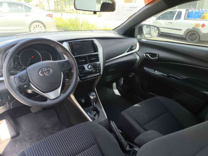 toyota yaris 1.5 16v flex sedan xl plus connect multidrive 4p automatico 202210
