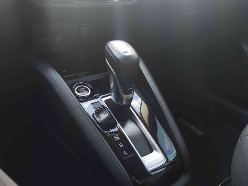 nissan kicks 1.6 16v flexstart exclusive xtronic flex 4p automatico 202315