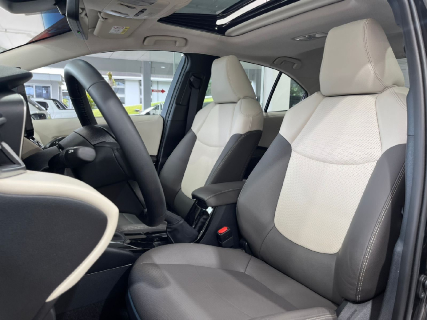 corolla altis 1.8 hibrido7