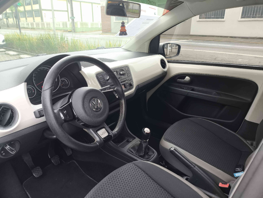 volkswagen up! cross 1.0 tsi8