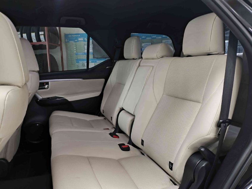 toyota hilux sw4 2.8 d-4d turbo diesel diamond 7l 4x4 automatico 4p 202413