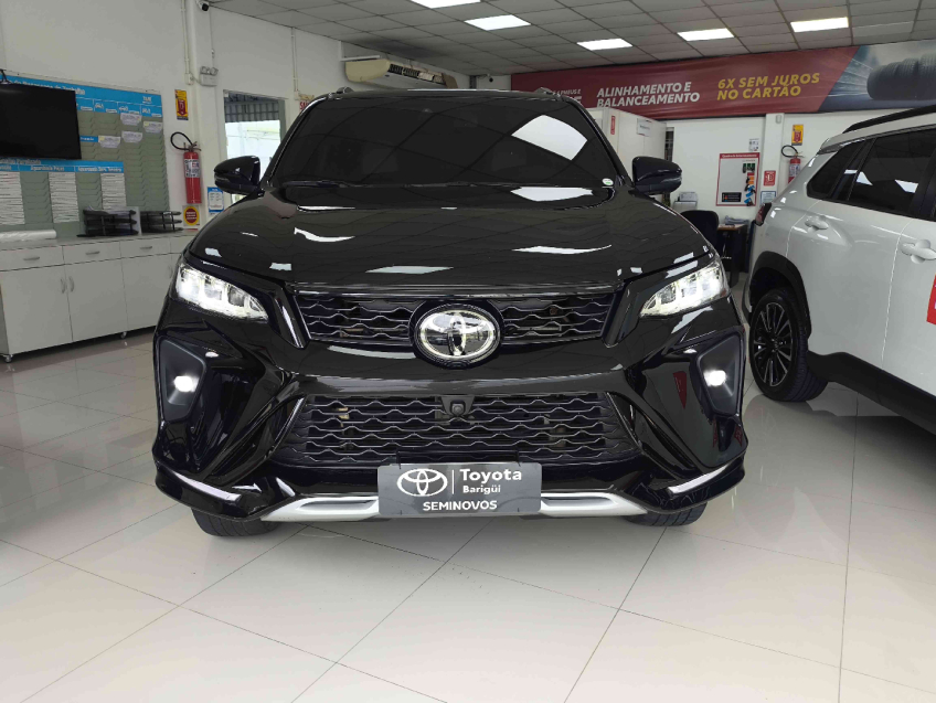 toyota hilux sw4 2.8 d-4d turbo diesel diamond 7l 4x4 automatico 4p 20241