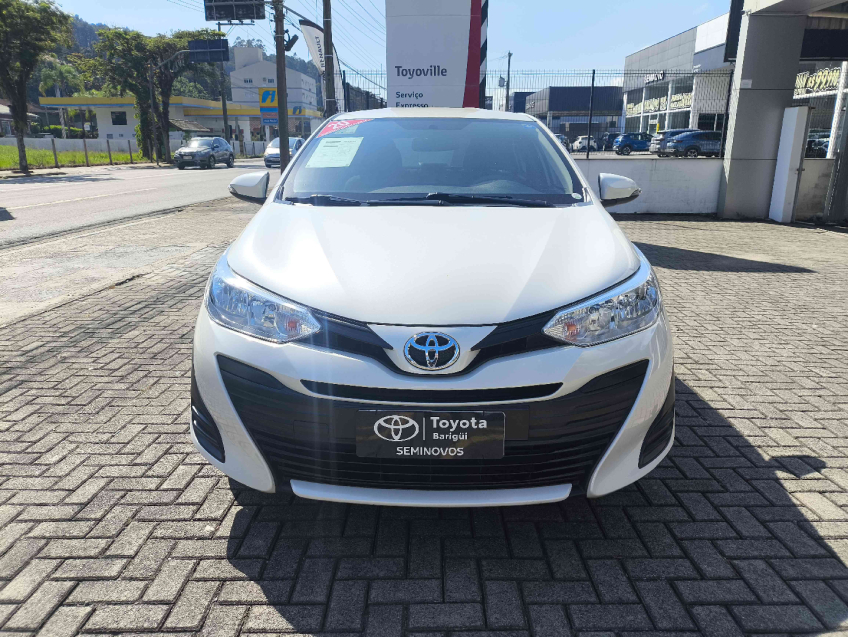 toyota yaris 1.5 16v flex sedan xl live multidrive 1.3 4p automatico 20201