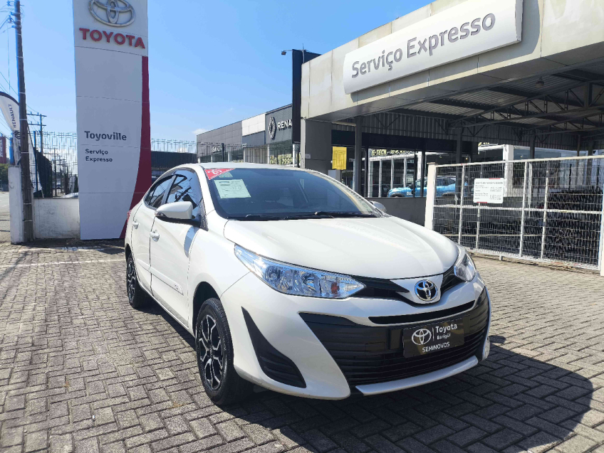 toyota yaris 1.5 16v flex sedan xl live multidrive 1.3 4p automatico 2020