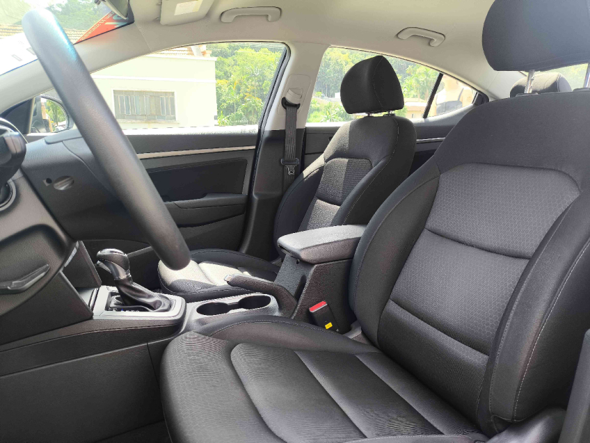 hyundai elantra 2.0 16v flex 4p automatico 201810