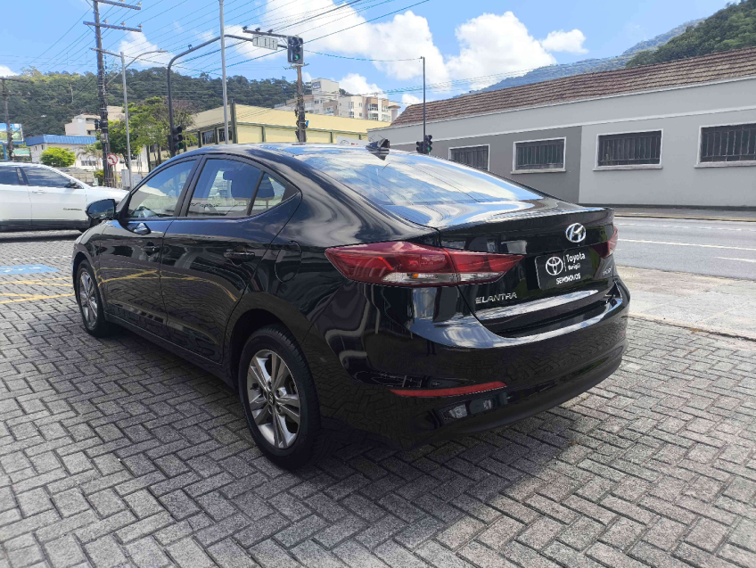 hyundai elantra 2.0 16v flex 4p automatico 20184