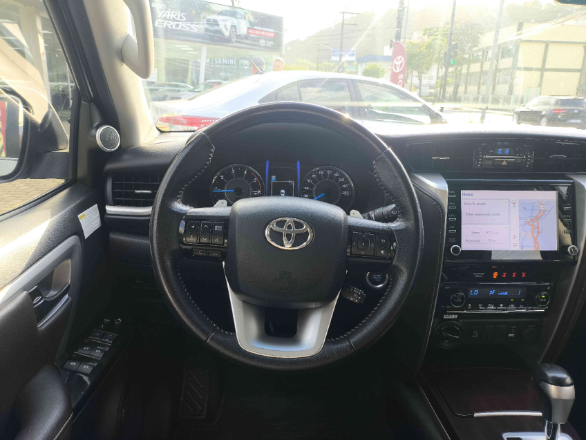 toyota hilux sw4 2.8 srx 4x4 16v turbo intercooler diesel 4p automatico 202011