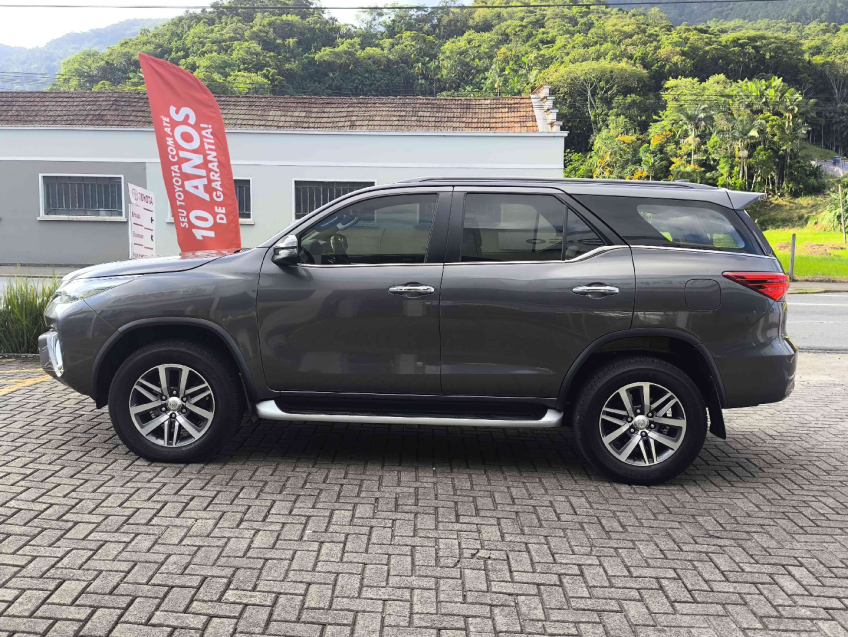 toyota hilux sw4 2.8 srx 4x4 16v turbo intercooler diesel 4p automatico 20203