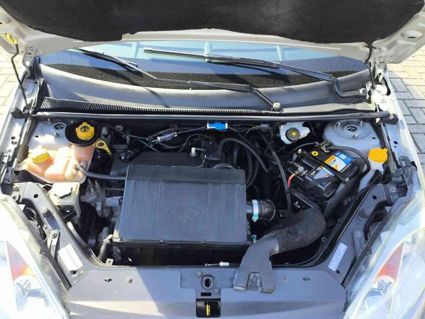 ford fiesta 1.6 rocam se 8v flex 4p manual 201413