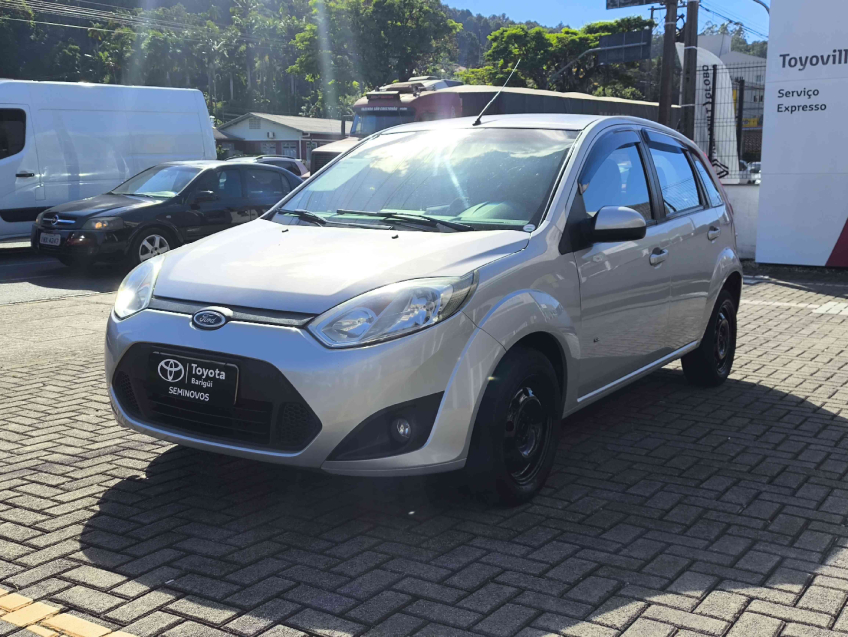 ford fiesta 1.6 rocam se 8v flex 4p manual 20142